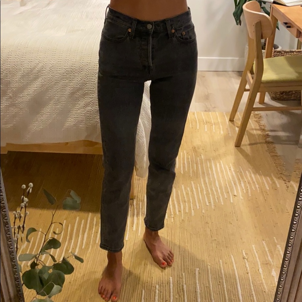 Levi jeans- black/gray